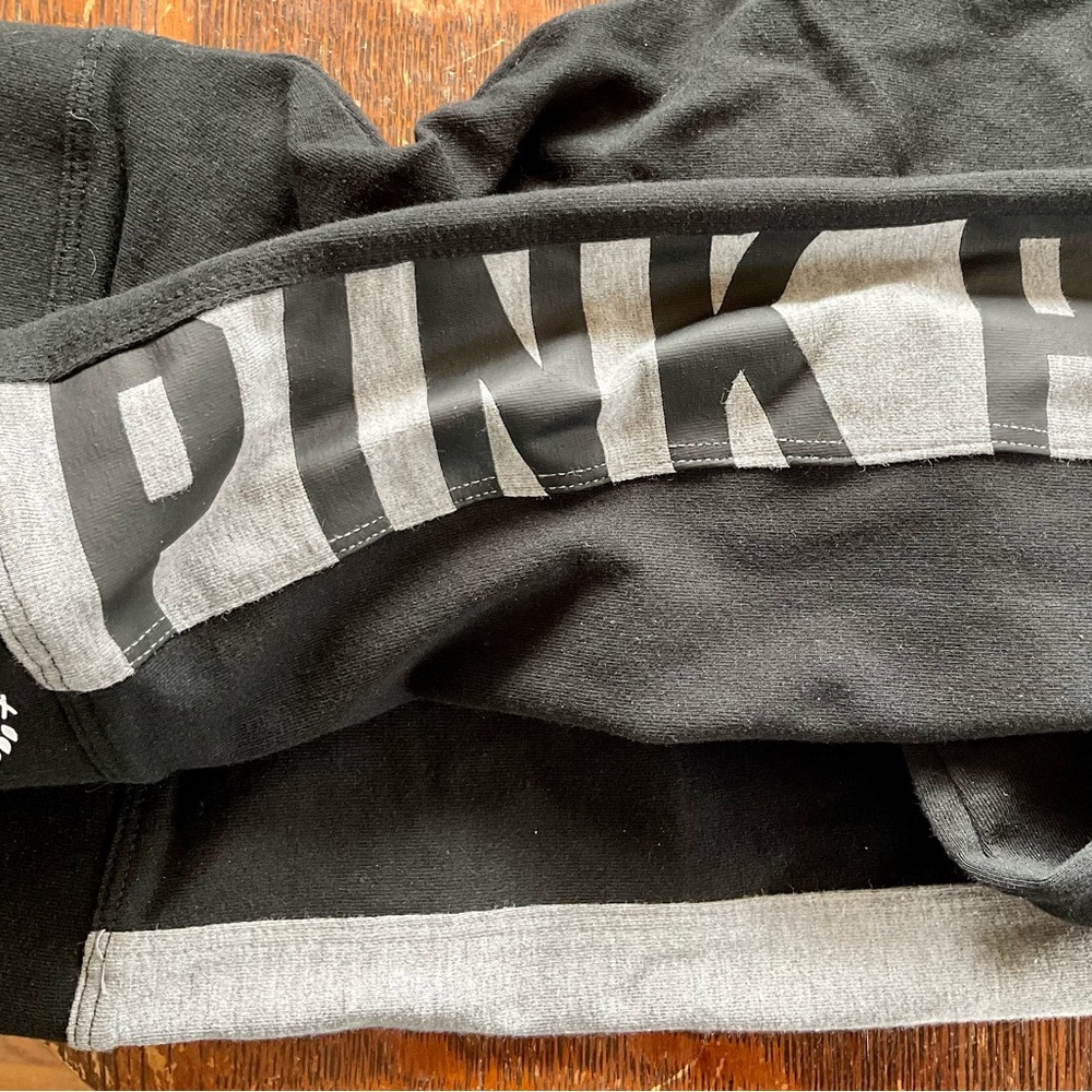 PINK  VICTORIA SECRET YOGA LEGGINGS  SIZE  LARGE NEW NOT USED